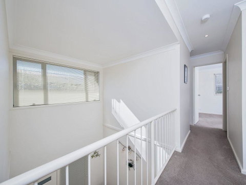 Sea Whispers @ Fingal Bay - Accommodation Burleigh 2