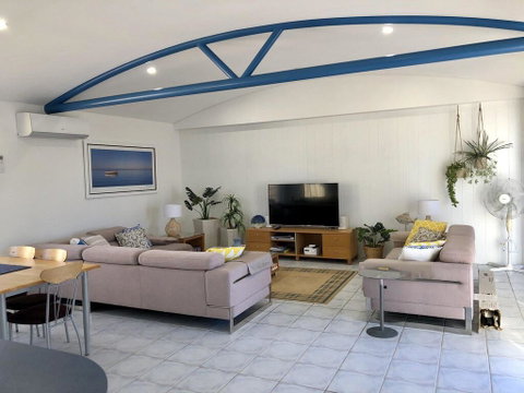 Seafaring @ Fingal Bay - Accommodation Burleigh 0