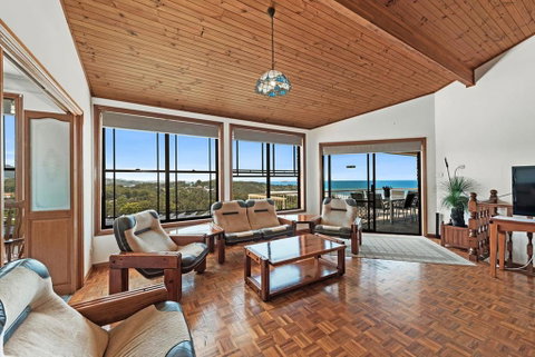 Seascape At Diggers Beach - Accommodation Burleigh 3