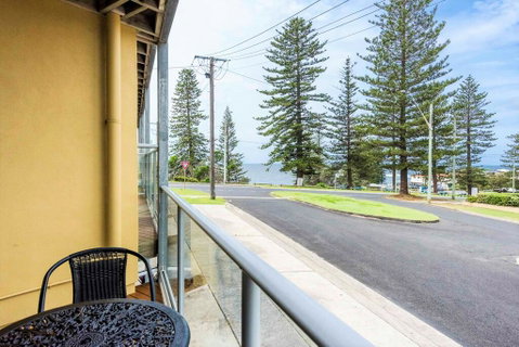 Seaspray 5 - Accommodation Burleigh 3