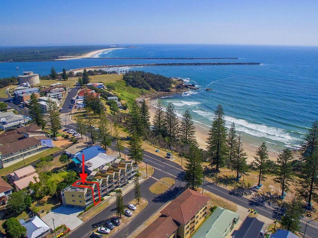 Freeburn Island NSW Accommodation Burleigh