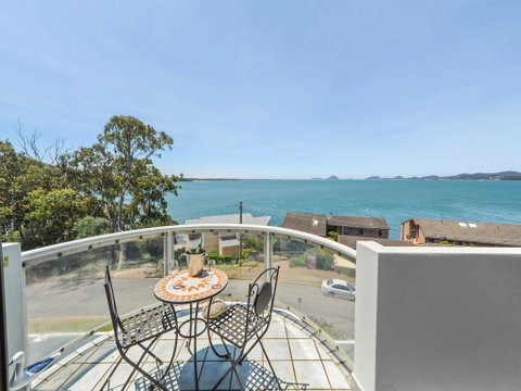 Seize The Sunshine @ Soldiers Point - Accommodation Burleigh 3