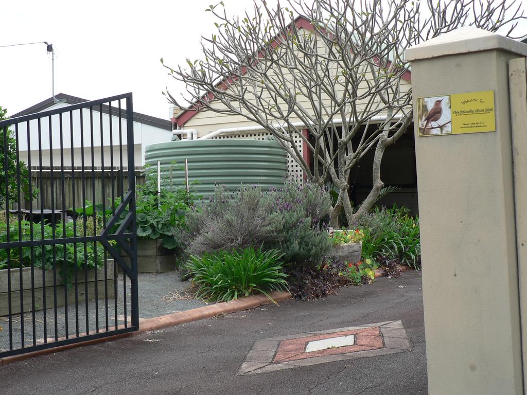 Thorneside QLD Accommodation Burleigh