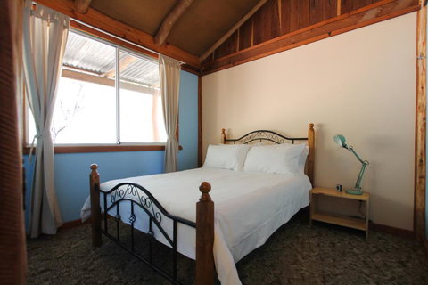Shady Creek Eco Cabin, Peaceful Country Getaway - Accommodation Burleigh 2