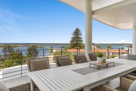 Shawhaven - Accommodation Burleigh 0