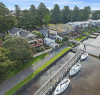 Shearwater Riverview Apartment - Accommodation Burleigh