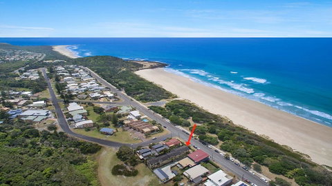 Shelly Beach House 1 - Accommodation Burleigh 0