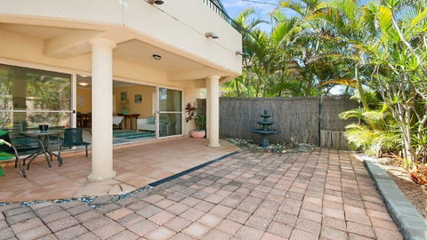 Shelly Beach House 1 - Accommodation Burleigh 2