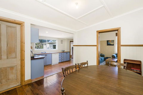 Shepherd's Rest - Accommodation Burleigh 1