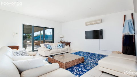 Soldiers Point Road, Kooyonga, 3, 211 - Accommodation Burleigh 3