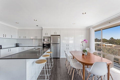 Soldiers Point Spectacular - Accommodation Burleigh 1