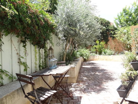 Soloman Street Cottage - Accommodation Burleigh 2
