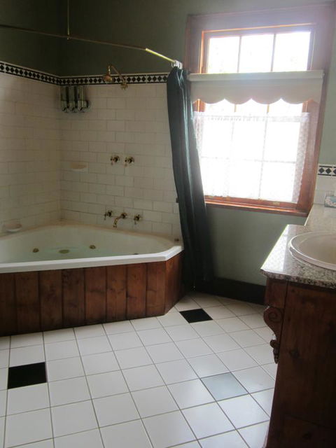 Sorell Barracks - Accommodation Burleigh 3