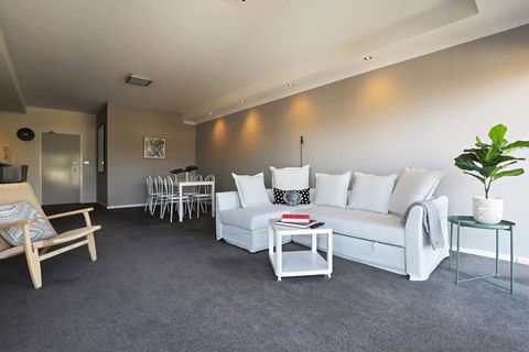Spacious 2 Bedroom Apartment In Melbourne's Southbank - Accommodation Burleigh 0