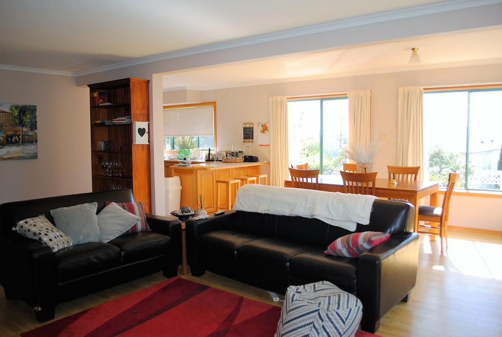 Hobart City TAS Accommodation Burleigh