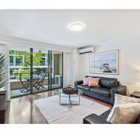 Spacious retreat walking distance from city centre - Accommodation Burleigh