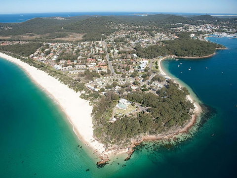 Spectacular Views & Walking Distance To The Beach! - Accommodation Burleigh 0