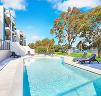 Spinnaker Quays - Accommodation Burleigh