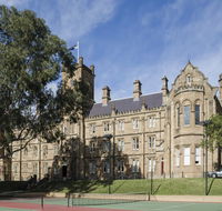 St Andrew's College - Accommodation Burleigh