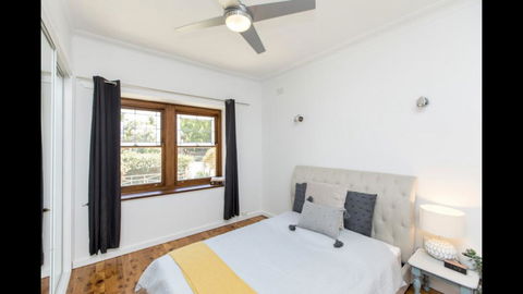 Stay At Meurant Wagga - Accommodation Burleigh 2