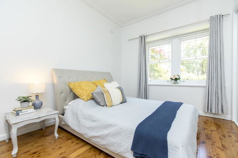 Stay At Meurant Wagga - Accommodation Burleigh 0