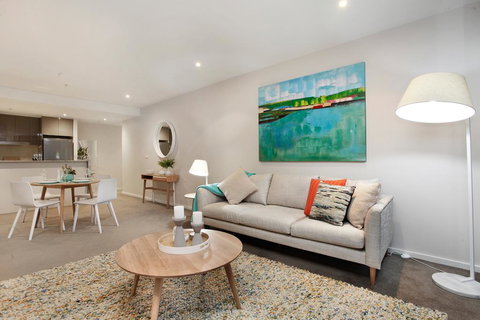 StayCentral On Nott - Accommodation Burleigh 1