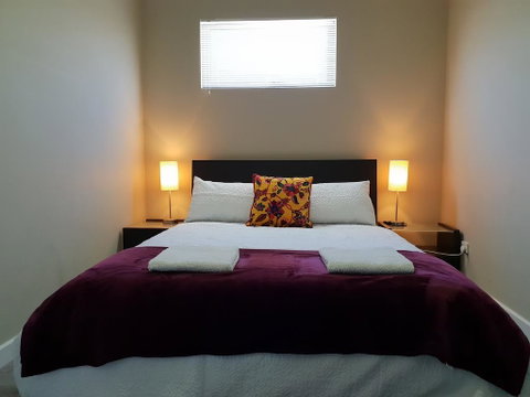 Stirling Apartments - The Penthouse - Accommodation Burleigh 1