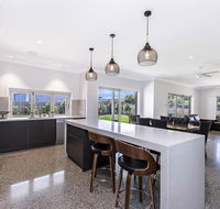 Stoney's On MIlls - Accommodation Burleigh