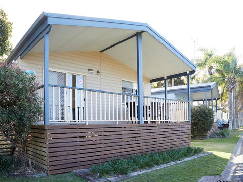 Stuarts Point Holiday Park - Accommodation Burleigh 1