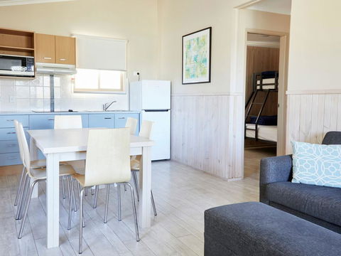 Stuarts Point Holiday Park - Accommodation Burleigh 3