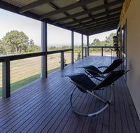 Studio 165 Hidden Gem on 50 acres with bay views - Accommodation Burleigh