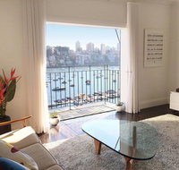 Stunning Harbour Views - Accommodation Burleigh