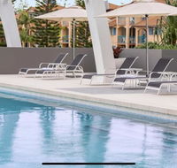 Stunning Oceanview 2BR unit Free carpark  WIFI - Accommodation Burleigh