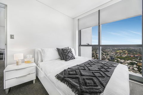 Stunning Views On The 41st Floor - Accommodation Burleigh 1