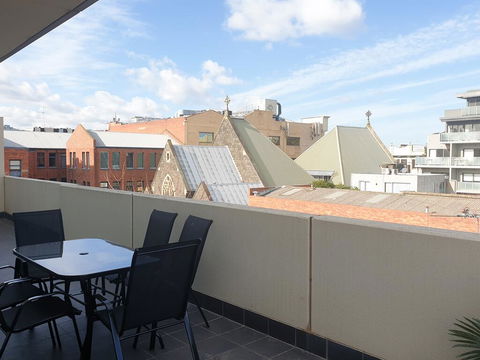 Stylish Modern 3BD Retreat At An Amazing Location - Accommodation Burleigh 2