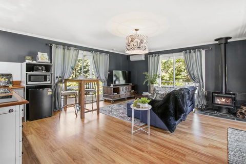 SUNNYDELL - Accommodation Burleigh 2