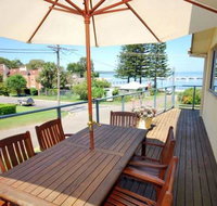 Sunset Place' 1/29 Sunset Boulevard- gorgeous townhouse so close to the water - Accommodation Burleigh
