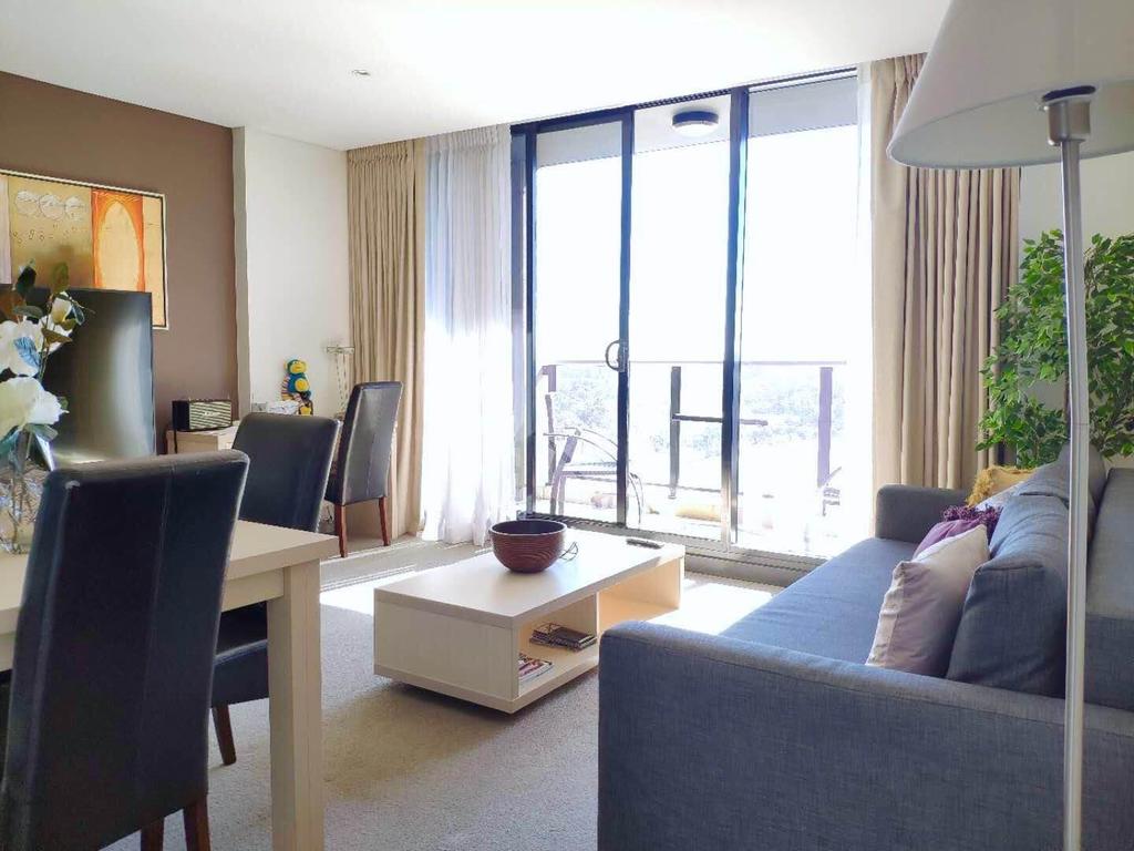 Adelaide City SA Accommodation Burleigh