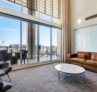 Swainson at Embassy - Accommodation Burleigh
