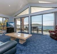 Tah Villa 1/68 Marine Drive - Accommodation Burleigh