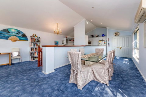 Tah Villa, 1/68 Marine Drive - Accommodation Burleigh 2