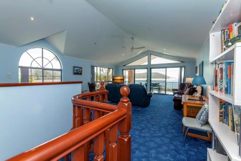 Tah Villa, 1/68 Marine Drive - Accommodation Burleigh 3