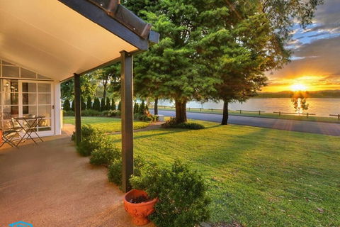 Tara Downs On Lake Albert - Accommodation Burleigh 0