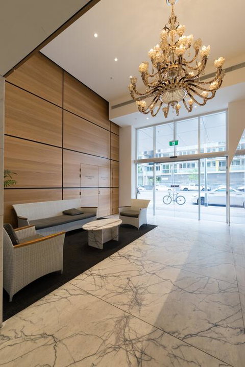 Tasha's Apartments On Morphett - Accommodation Burleigh 3