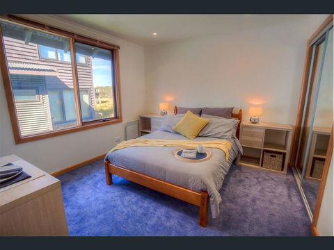 Tetleys - Accommodation Burleigh 0