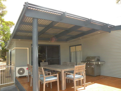 The Anchorage - Accommodation Burleigh 1