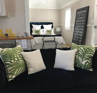 The Bakers Cottage - Accommodation Burleigh
