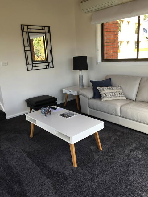 The Lookout - Accommodation Burleigh 4