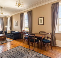 Grand Old Duke - Accommodation Burleigh