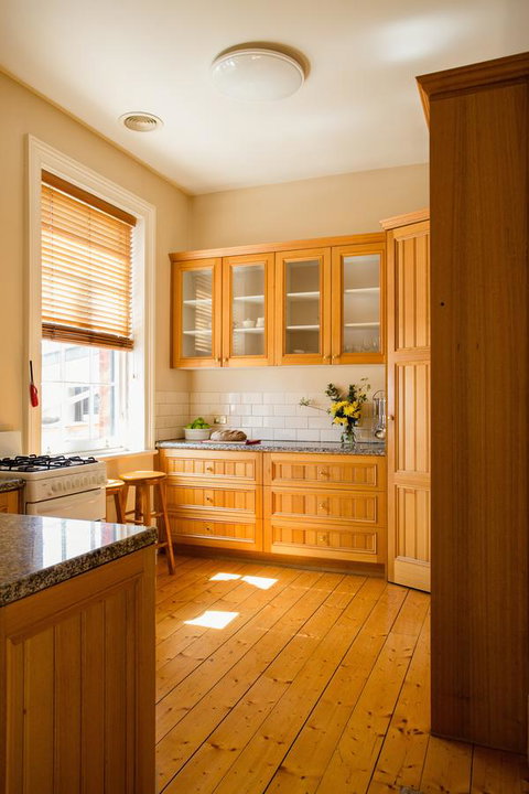 Grand Old Duke - Accommodation Burleigh 25